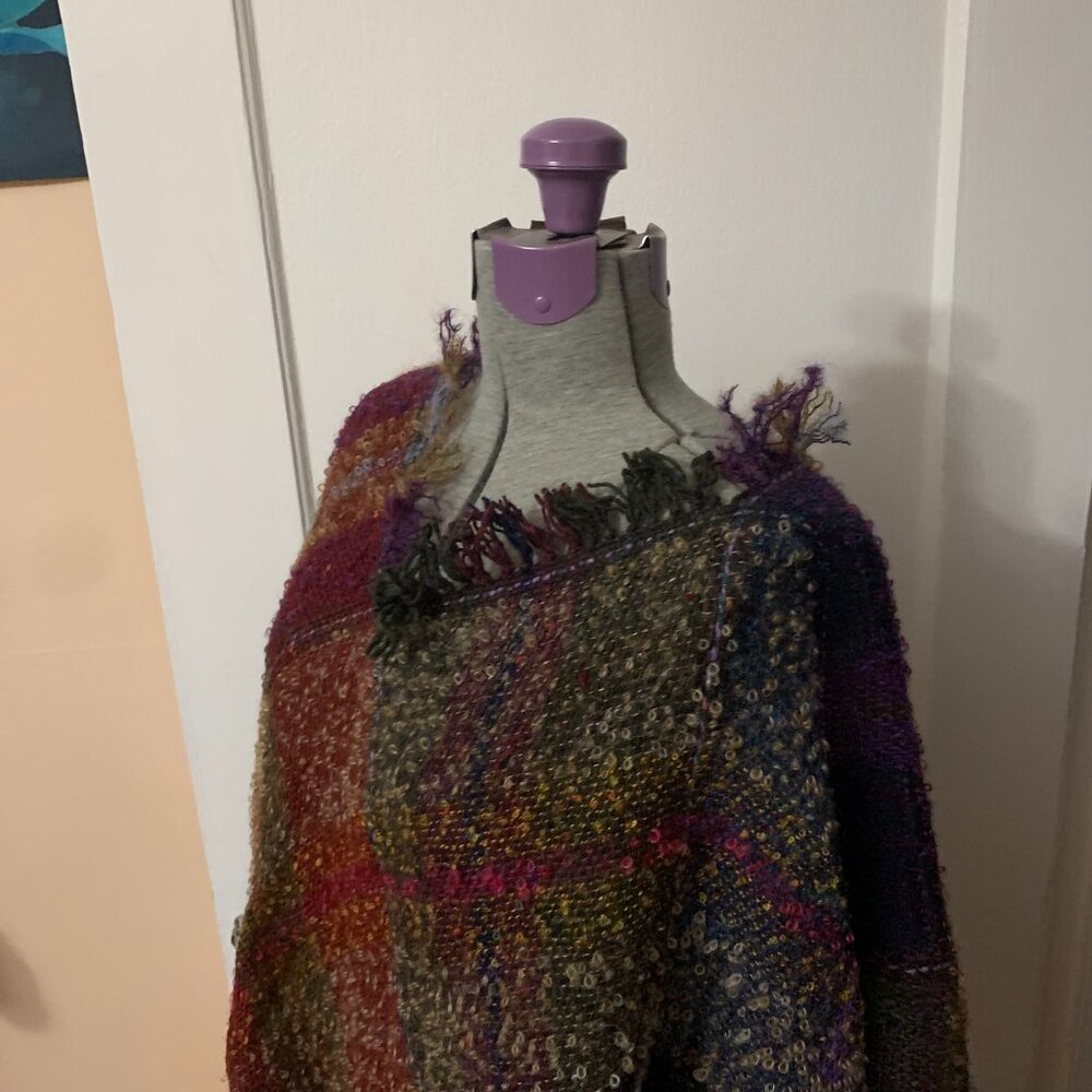Donegal Ireland Handwoven Blanket Poncho Cape NWT Multicolor Mohair Fringe Boho - Picture 4 of 8